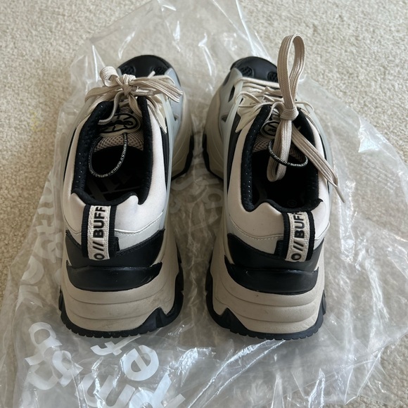 Buffalo trail one chunky sneakers in cream and black mix US 9 - Picture 6 of 7